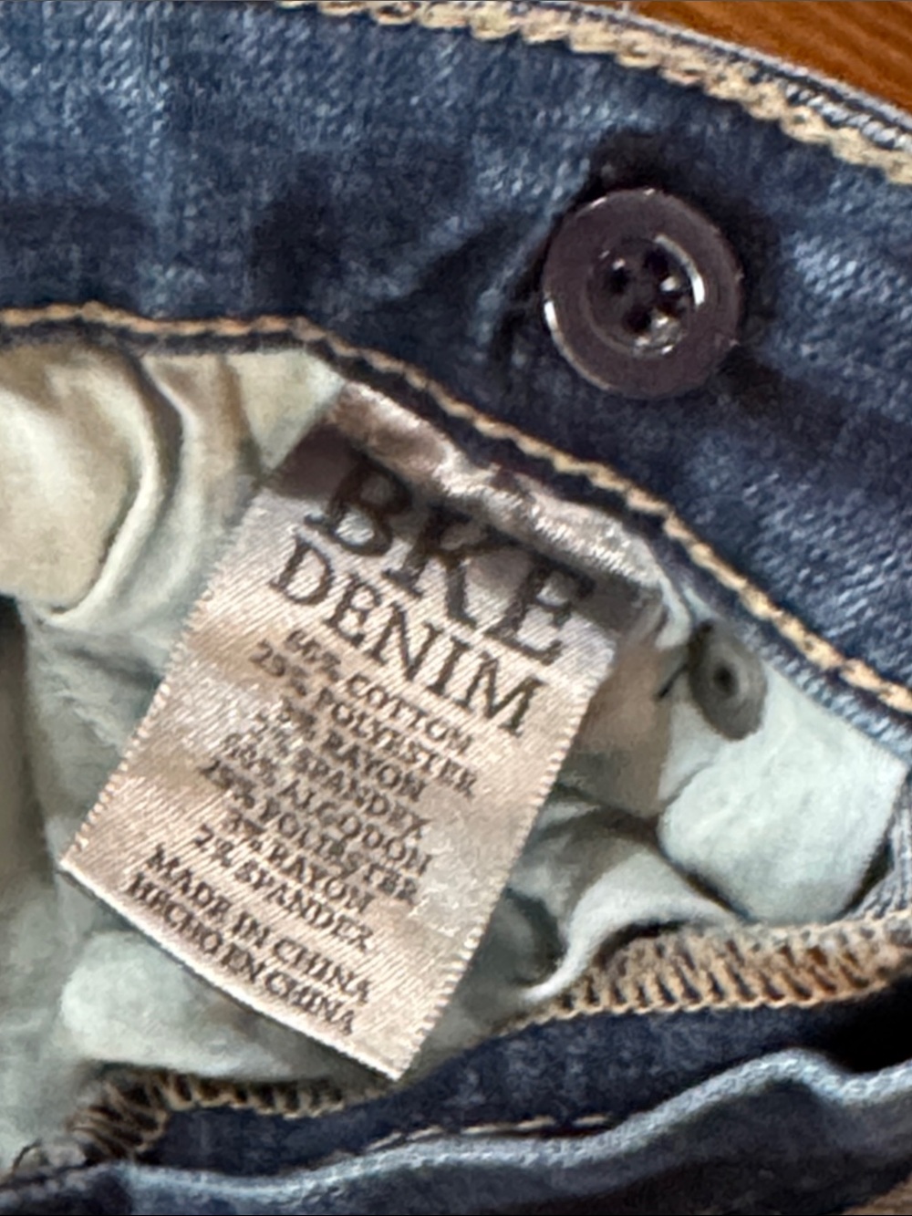 BKE DENIM CONNER SIZE 10 BOOTLEG JEANS BOYS LIKE NEW - Picture 7 of 16